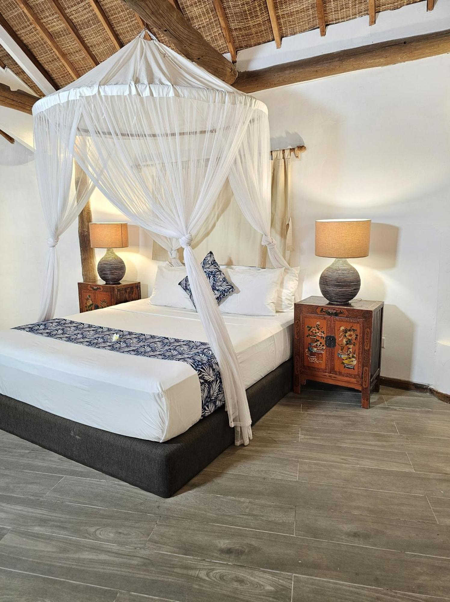 Aurora: 4 Bedroom Front Villa *
