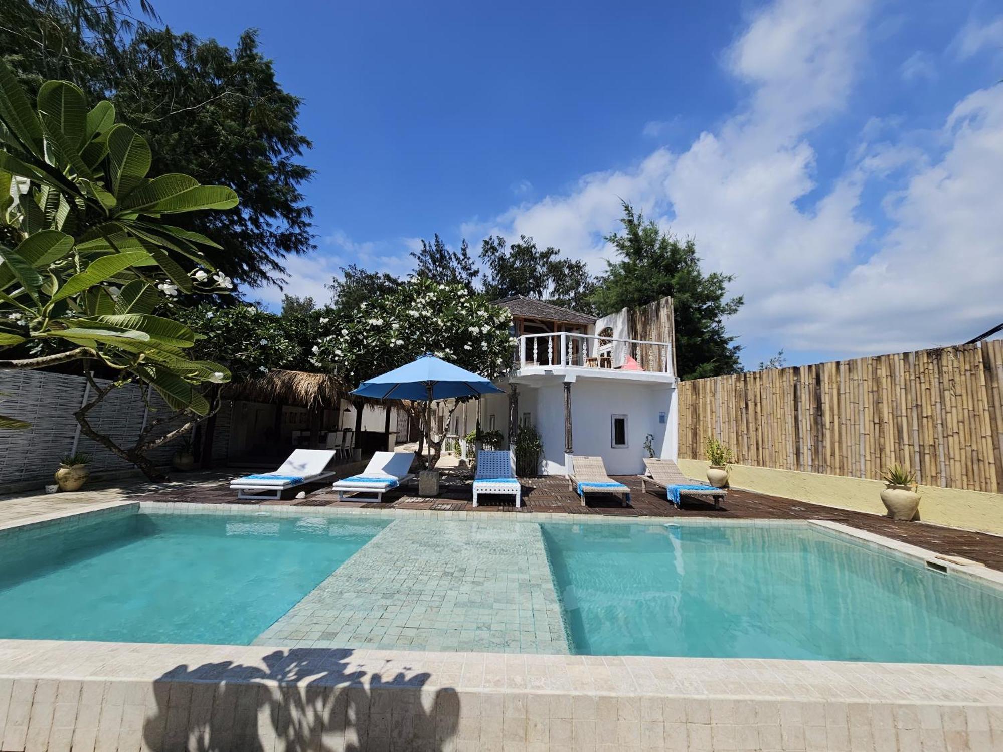 Villa Aurora: 4 Bedroom Front *